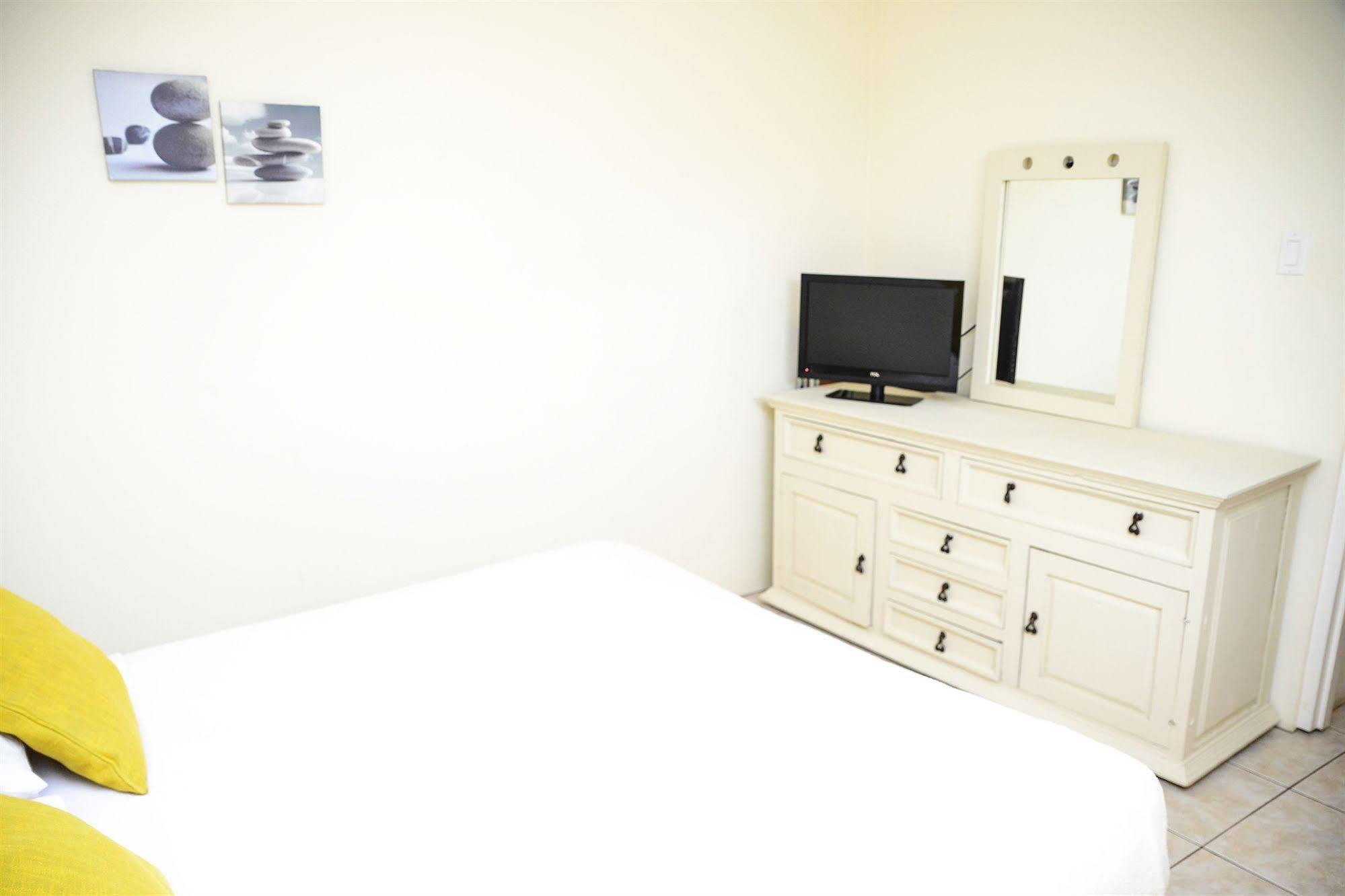 Aruba Tropic Apartments Noord Kültér fotó